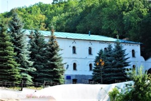Тур Сіль і шампанське: Святогірськ, Слов'янськ, Бахмут - Святогірська лавра